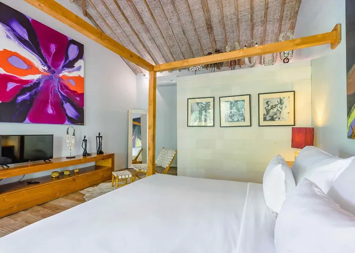 Cinta Damai - Stunning & Stylish 4br Luxury In The Heart Of Seminyak, Just A 10-min Walk To The ヴィラ
