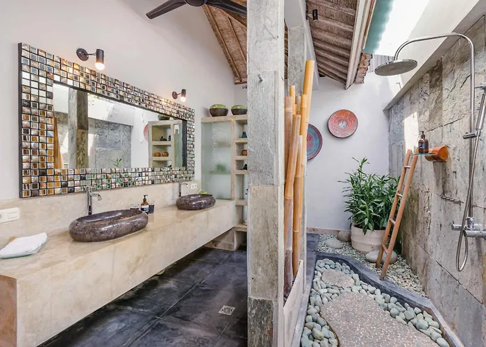 ヴィラ Cinta Damai - Stunning & Stylish 4br Luxury In The Heart Of Seminyak, Just A 10-min Walk To The *