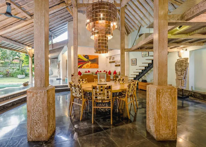 Cinta Damai - Stunning & Stylish 4br Luxury In The Heart Of Seminyak, Just A 10-min Walk To The ヴィラ スミニャック