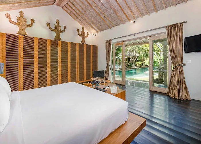 Cinta Damai - Stunning & Stylish 4br Luxury In The Heart Of Seminyak, Just A 10-min Walk To The * スミニャック